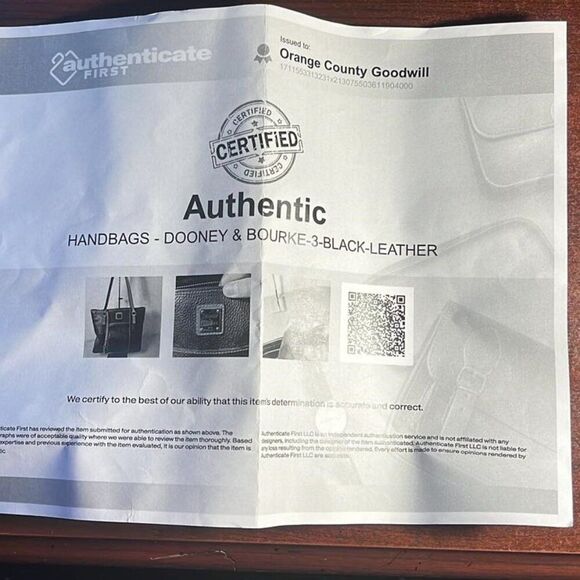 Dooney & Bourke Small Lexington Black Pebbled Grain Leather Tote - COA - EUC - Picture 13 of 13